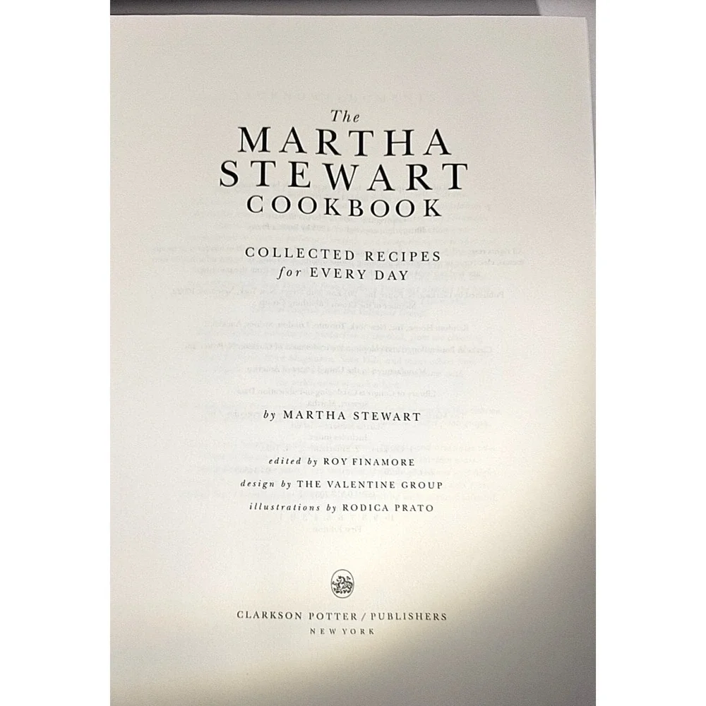 Vintage The Martha Stewart Cookbook‎ 1995 1st Edition/1st Print HC/DJ *Flaw*